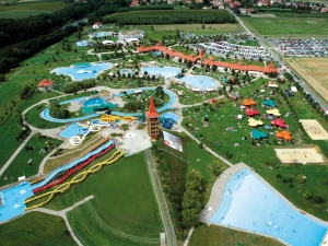 Aquacity Vízicsúszda és Élménypark